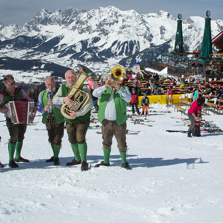 Musik, Marathon oder Massenstart - Skirennen mit Kultstatus!